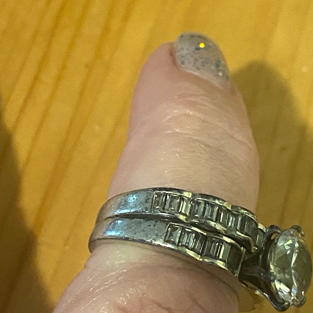 Wedding Set - Picture 3 of 5